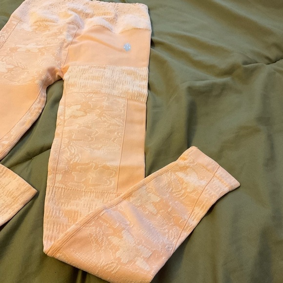 Nux FREE PEOPLE Leggings peach size small - Picture 10 of 12